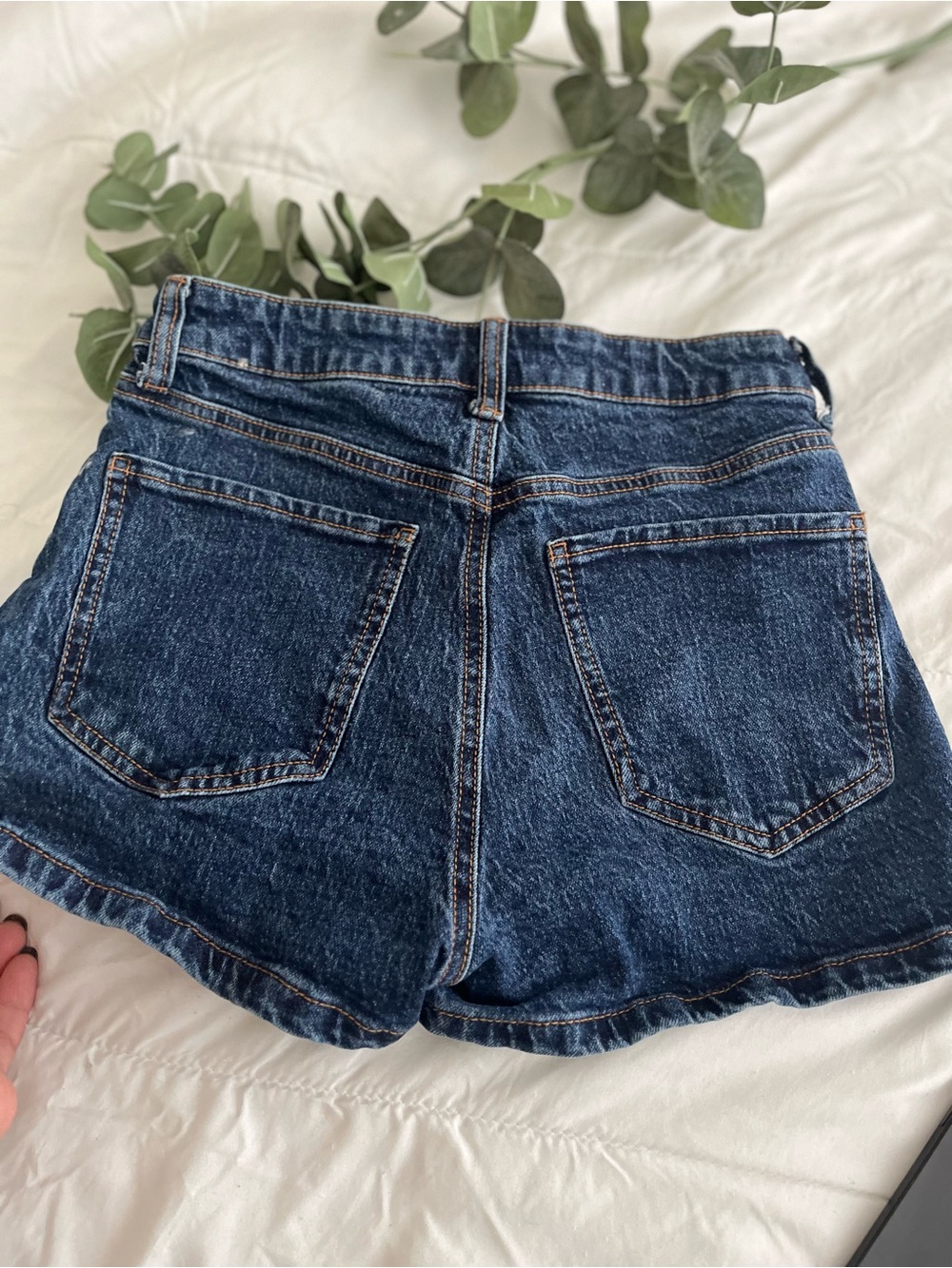 denim skort - Picture 2 of 4
